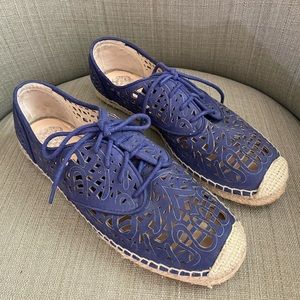 Vince Camuto Theera Woman’s Espadrille sneaker